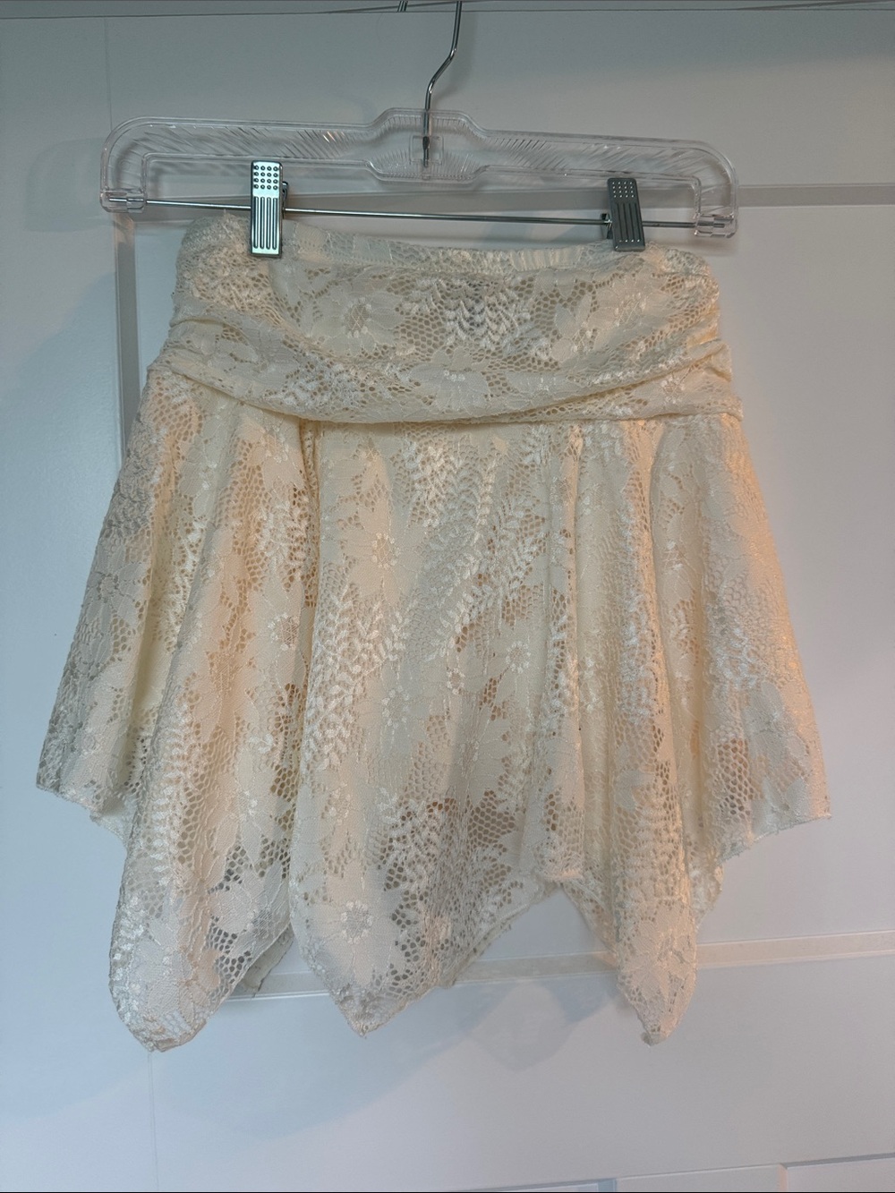 Windsor Lace Skirt in Cream